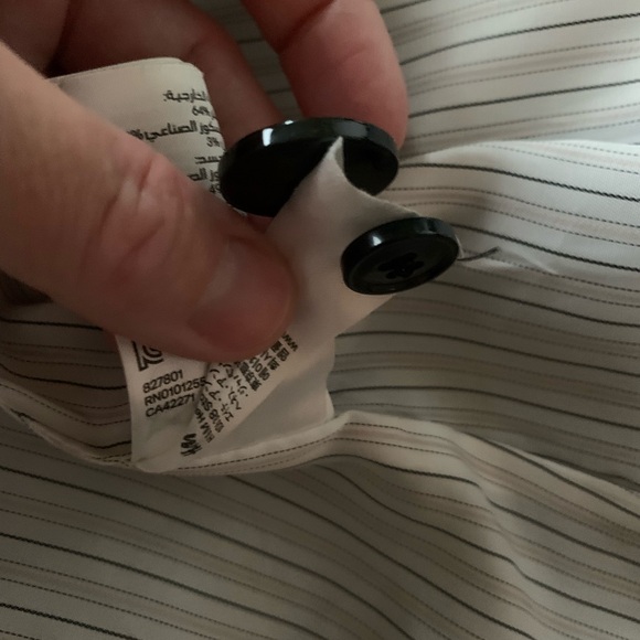 H&M Black Blazer, size 36 (US 6) - Picture 8 of 8